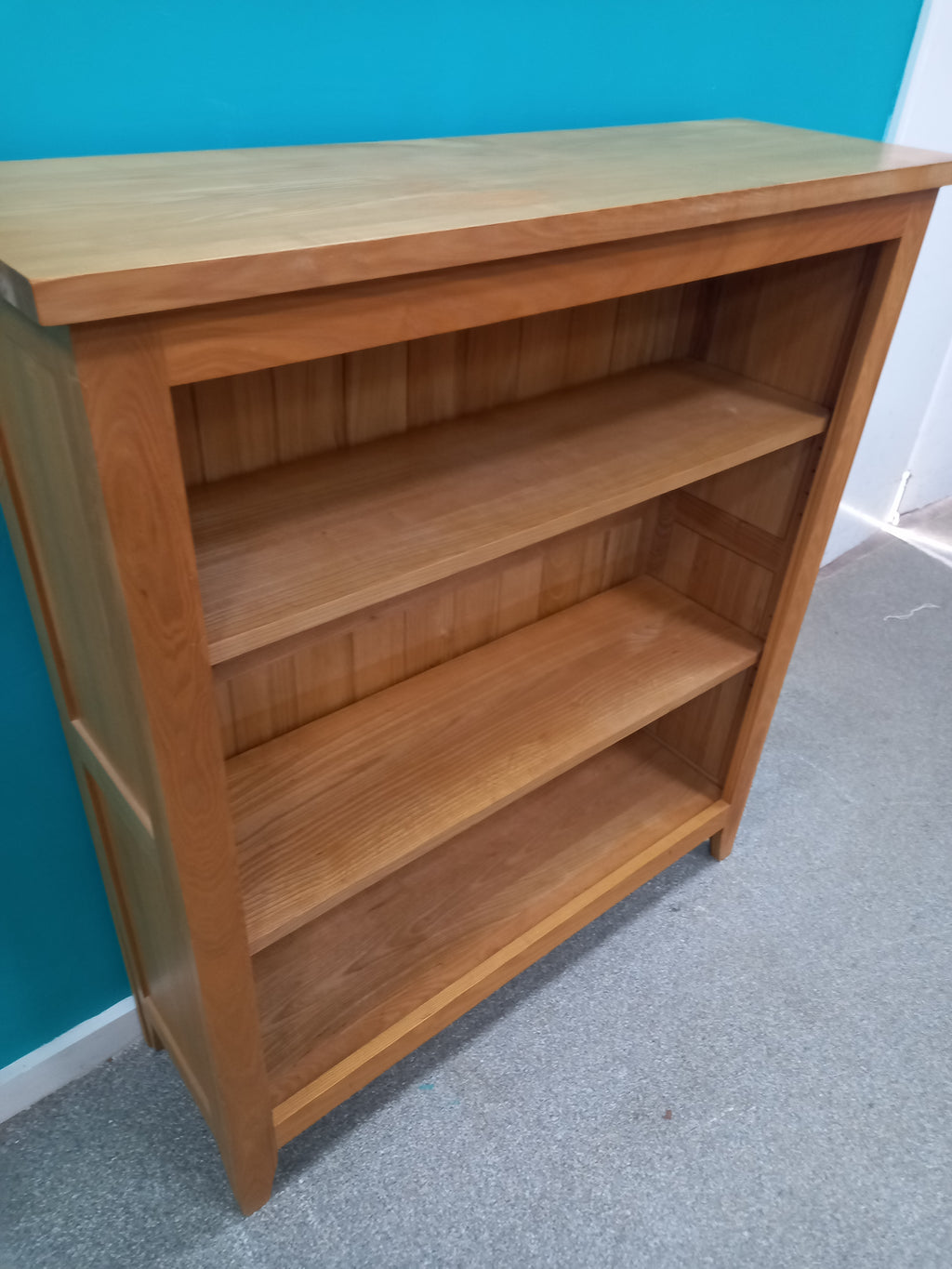 Bookcase (15072602)