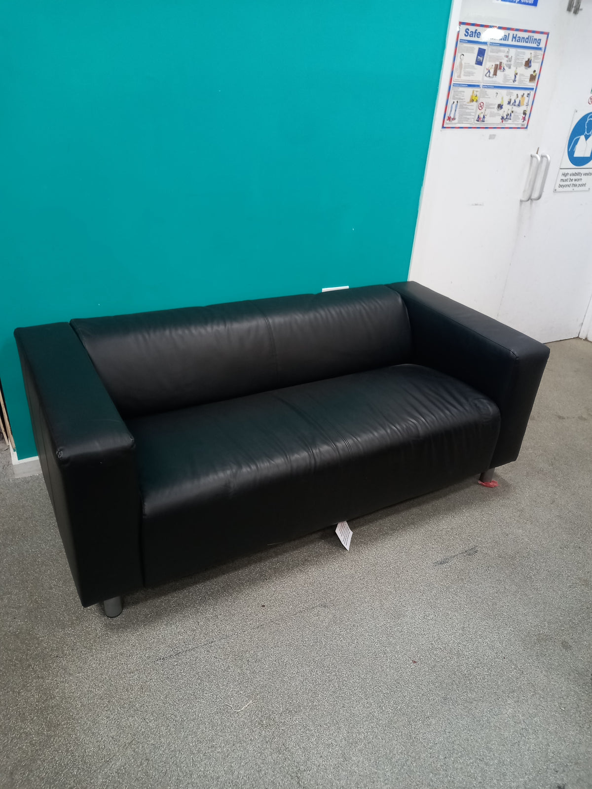 Black Sofa 07102601