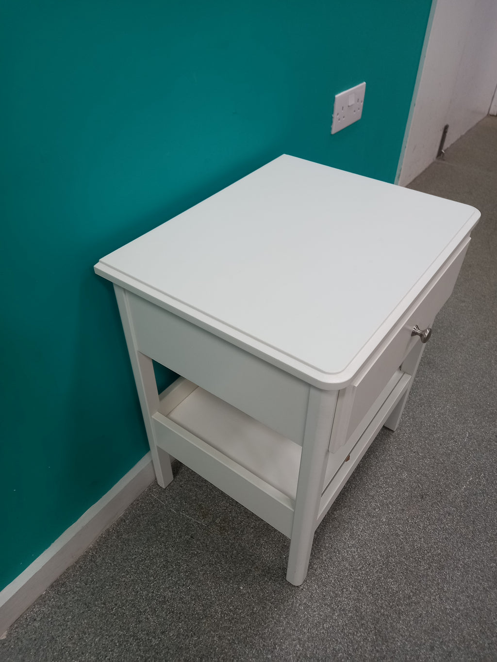 Bedside Table 14102601