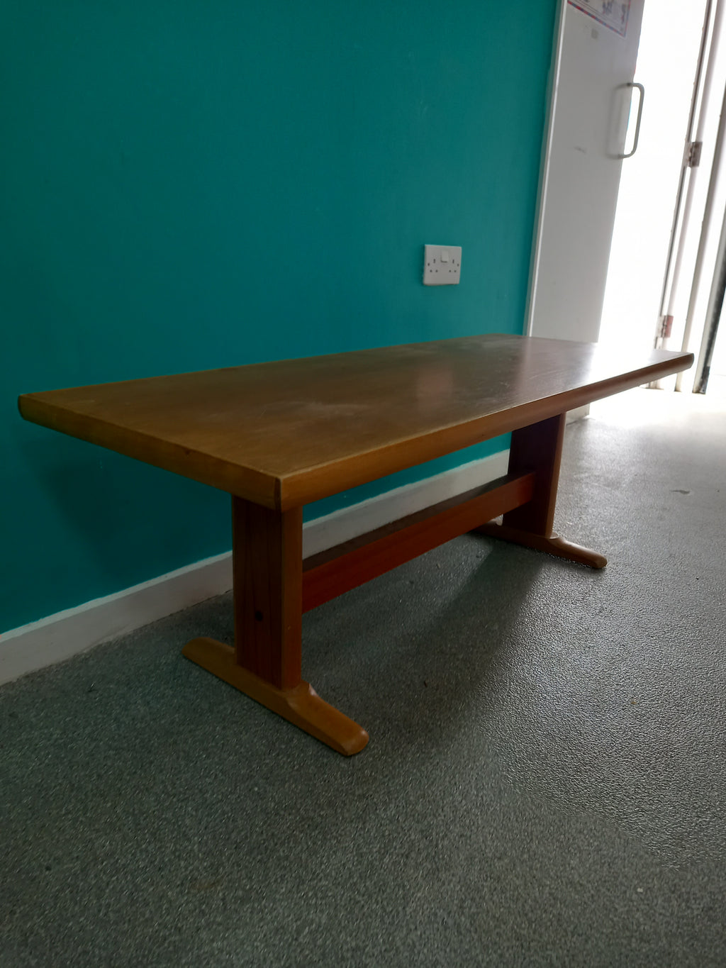 70s Coffee Table (18052609)