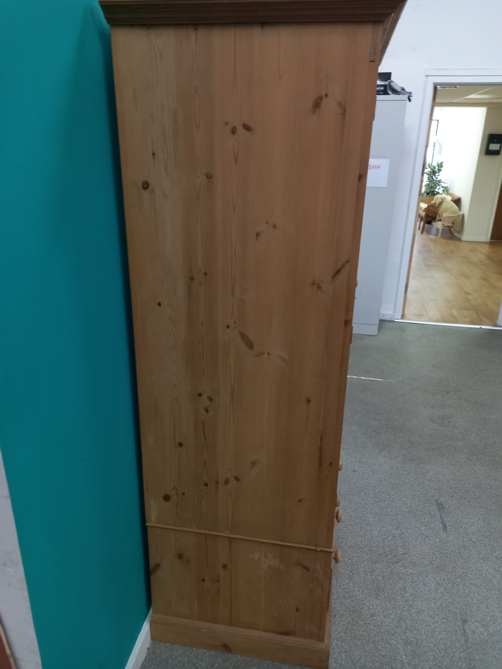 Thin Wardrobe (08072613)