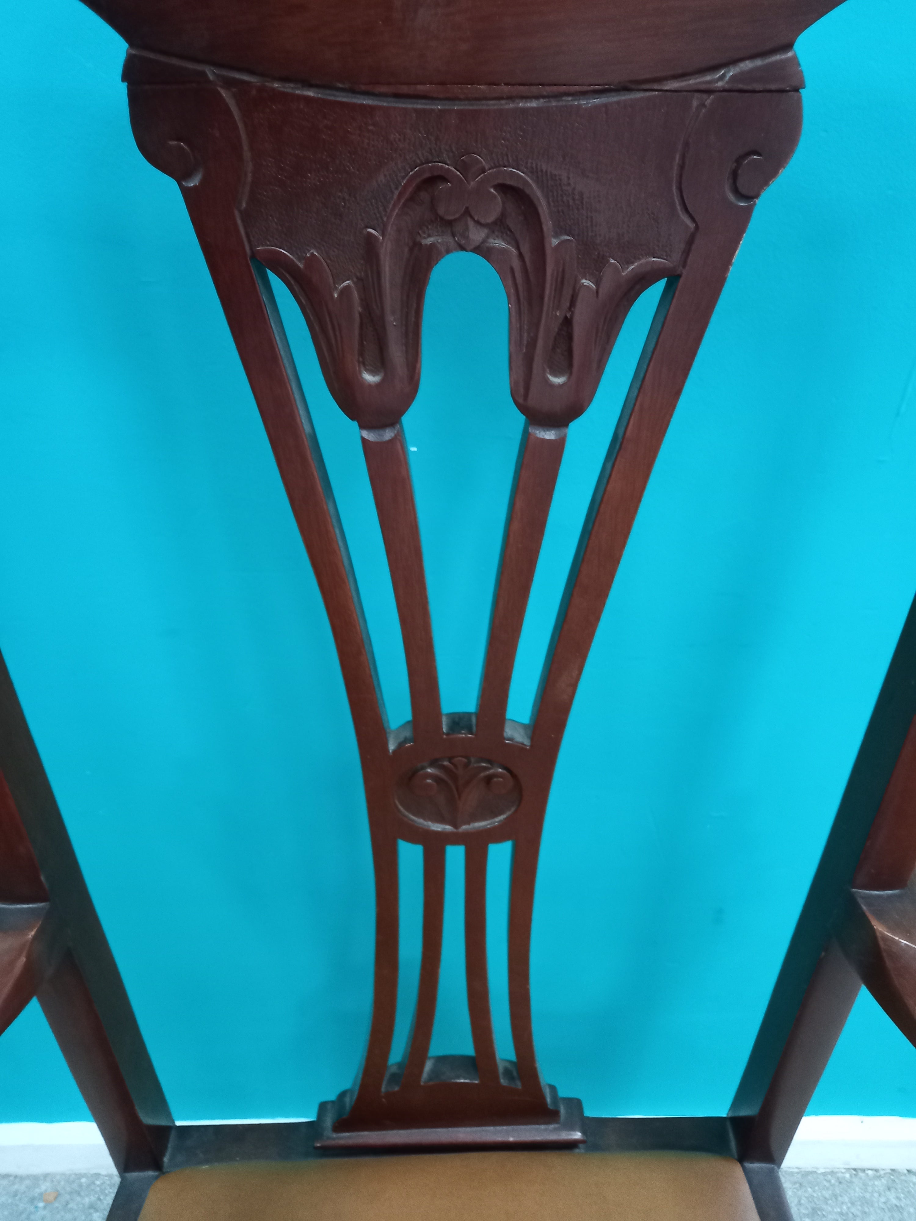 Farmhouse Chair (10082606)