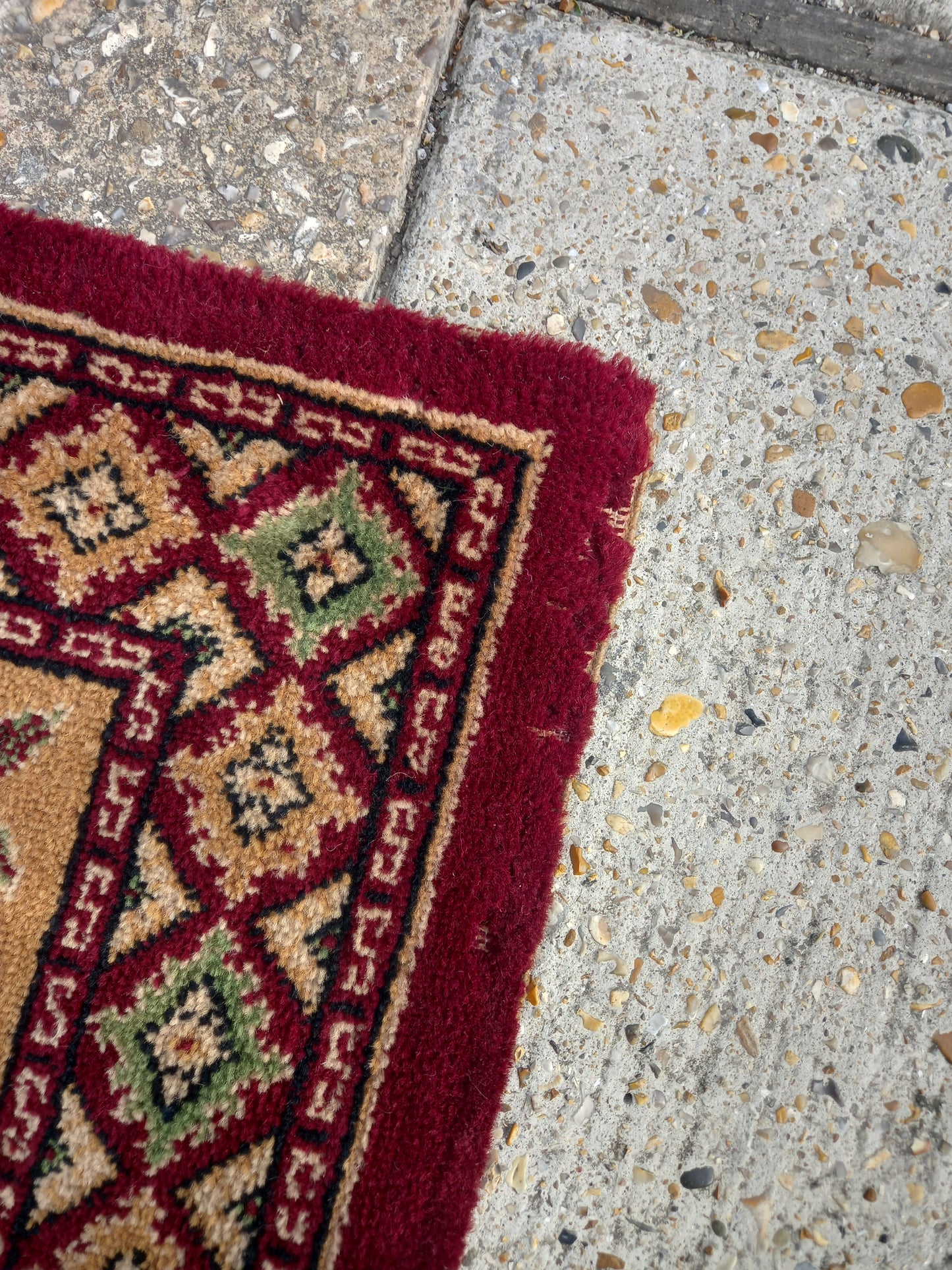 Rug (200804)