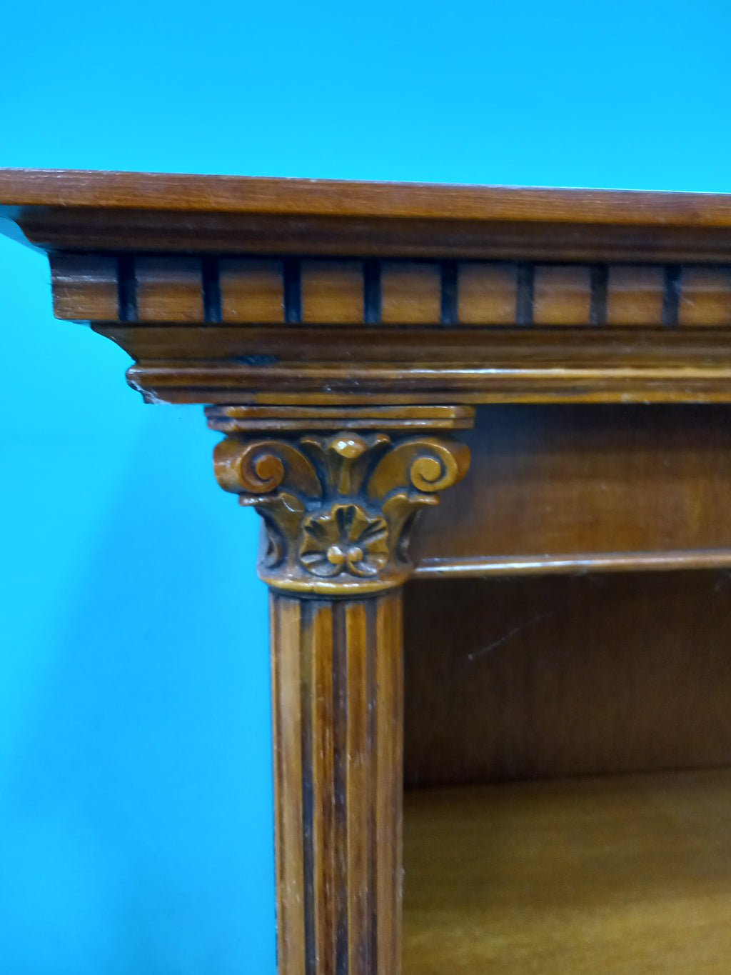 Bookshelf (07072603)