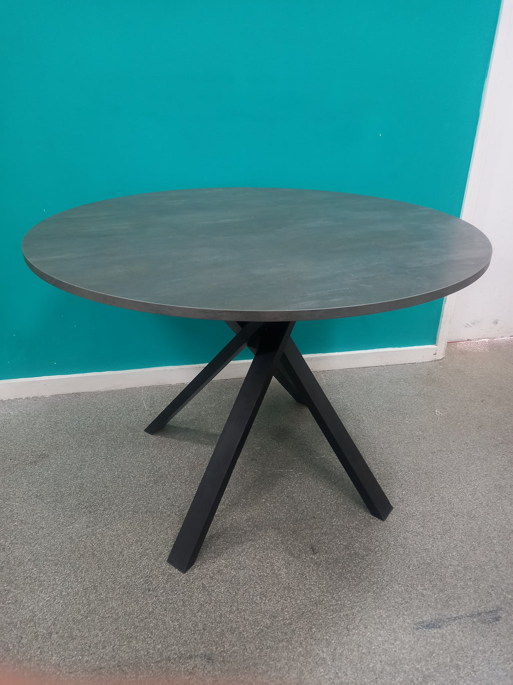 Ikea Table (05102602)