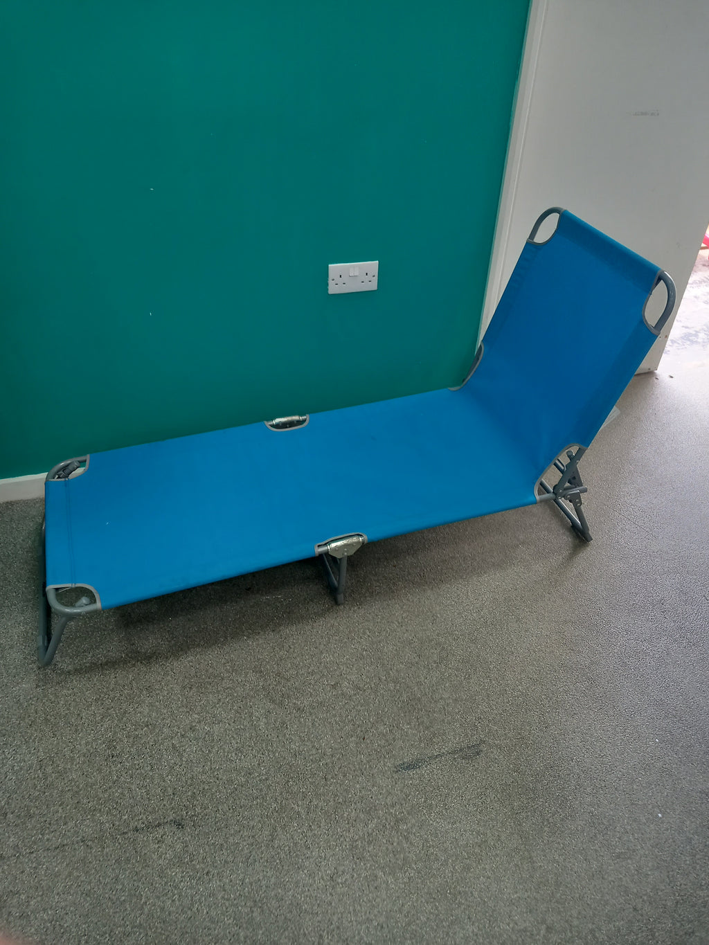 Sun Bathing Chair (02072603)