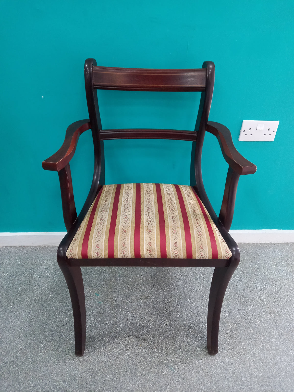 Armchair (22092606