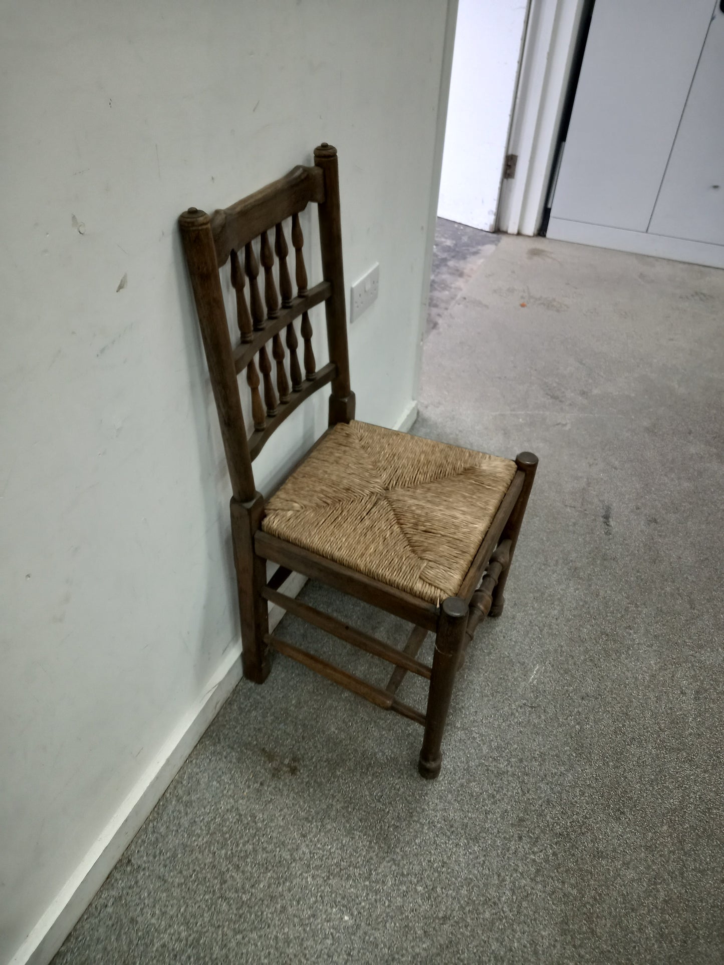 Chair (14112501)