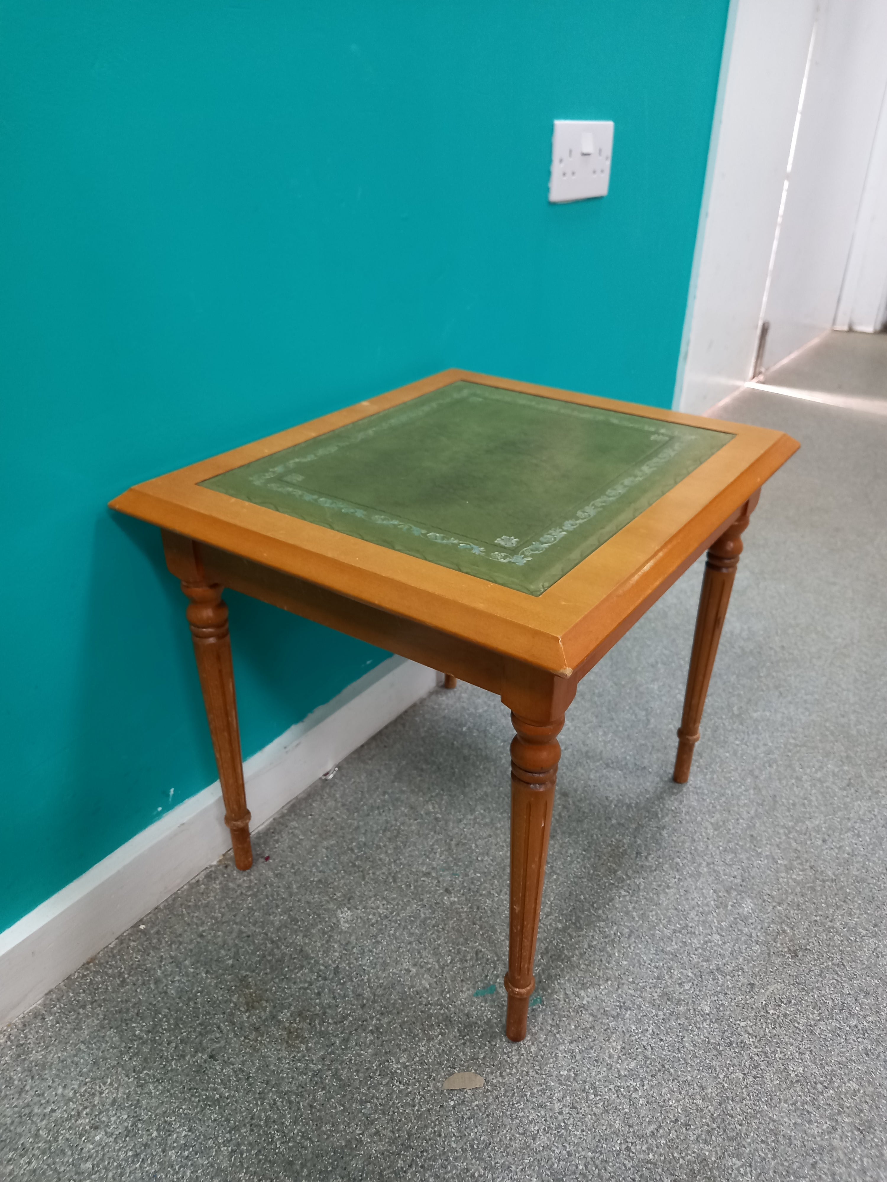 Sofa Sidetable (28052607)