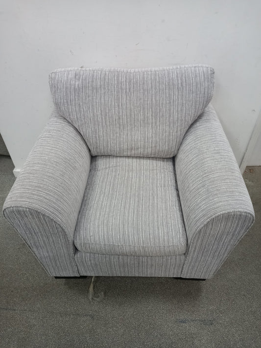 DFS Armchair (071006)