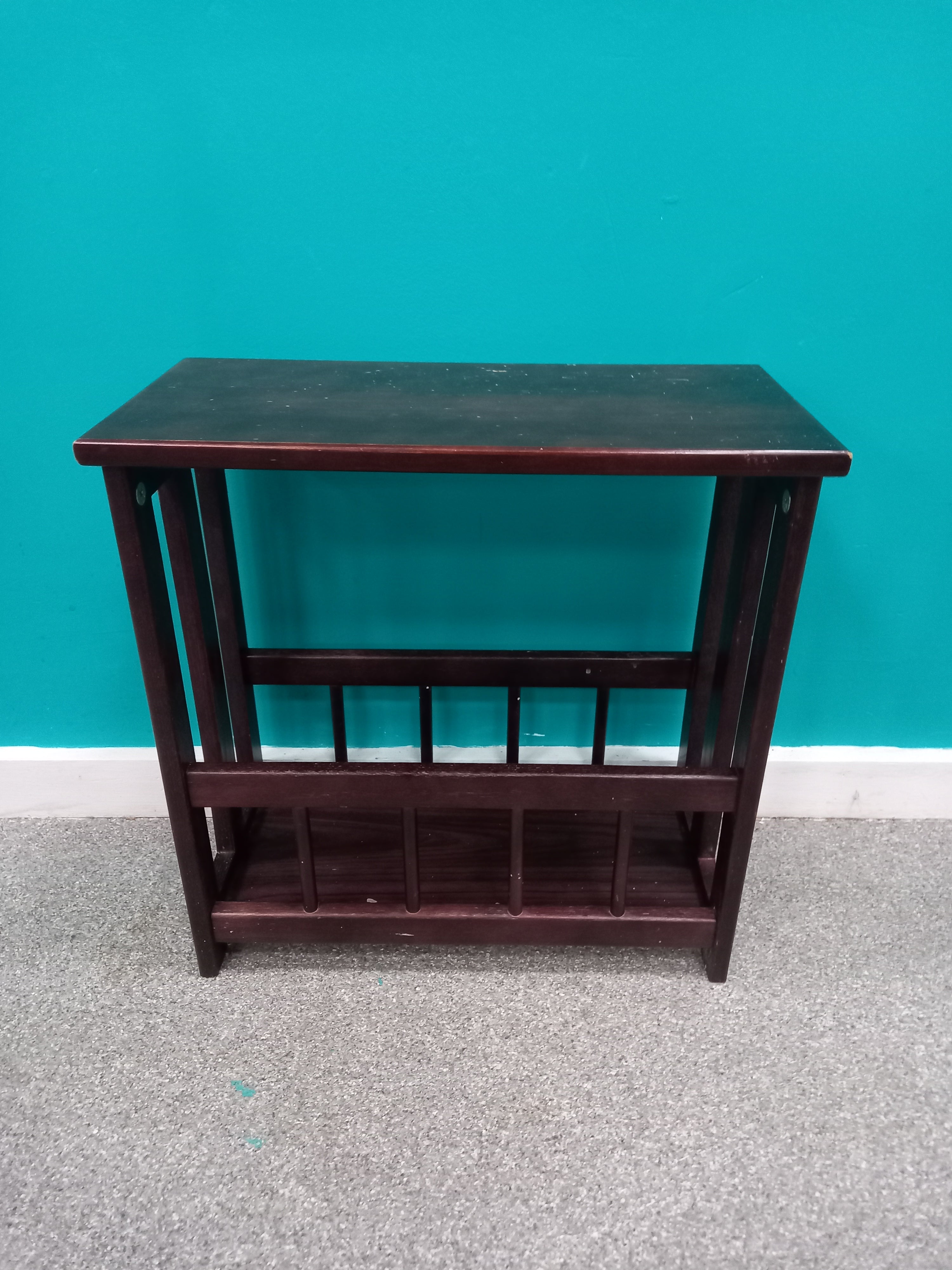 Magazine Rack (28052605)