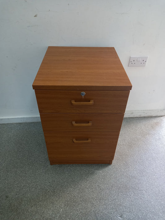 Filing Cabinet (160921)
