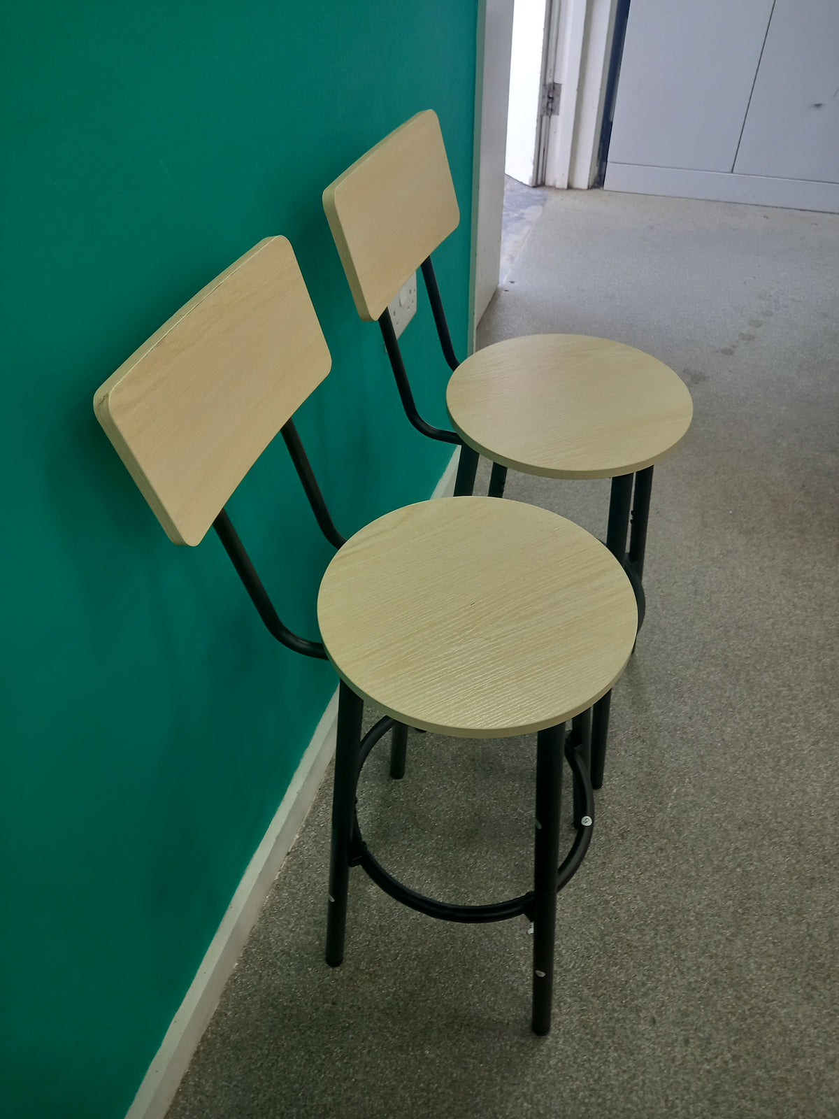 Bar Stools (25092601)