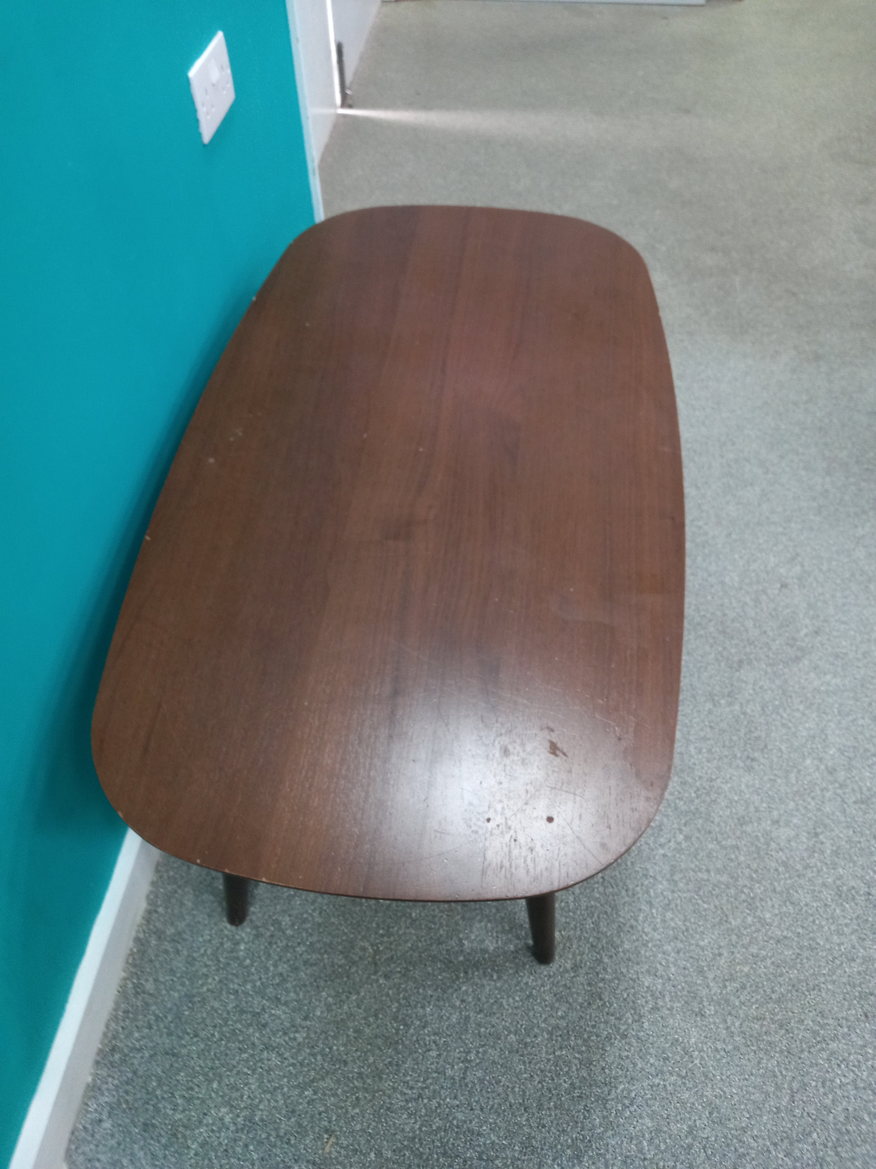 Modern Coffee Table (28052602)