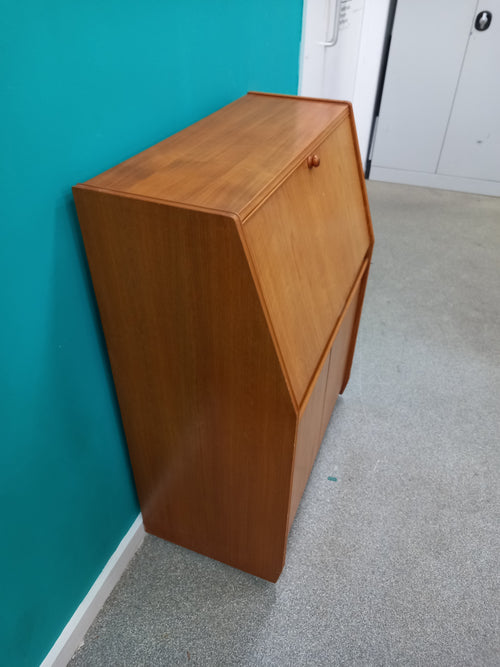 Bureau (27062601)