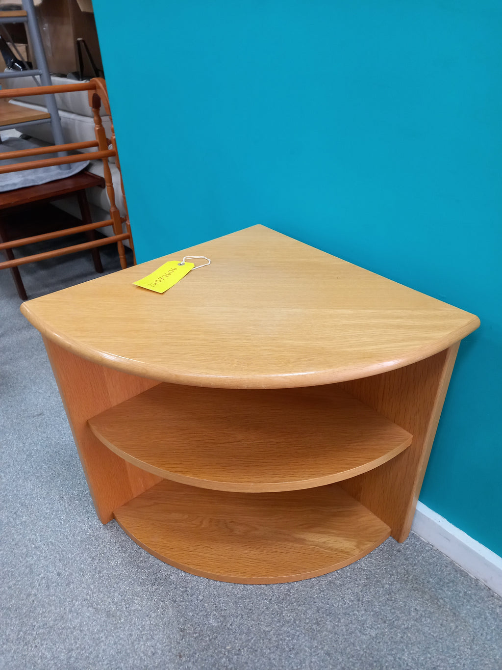 Corner Shelving Unit (24072606)
