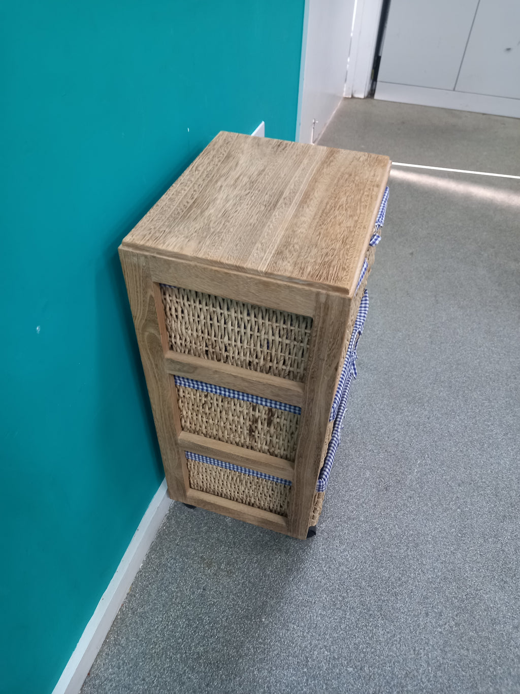 Wood storage cabinet 21092606