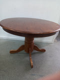 Round Table (12112501)
