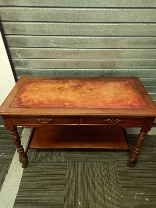 Writing Desk 011001 site B