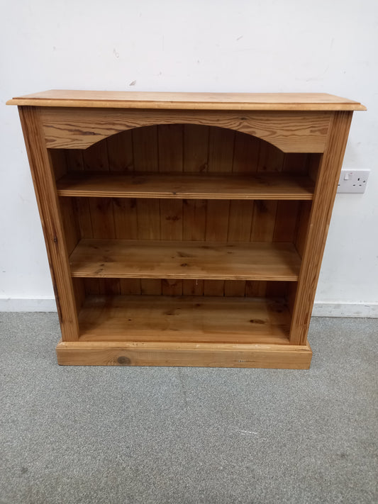 Bookshelf (290706)