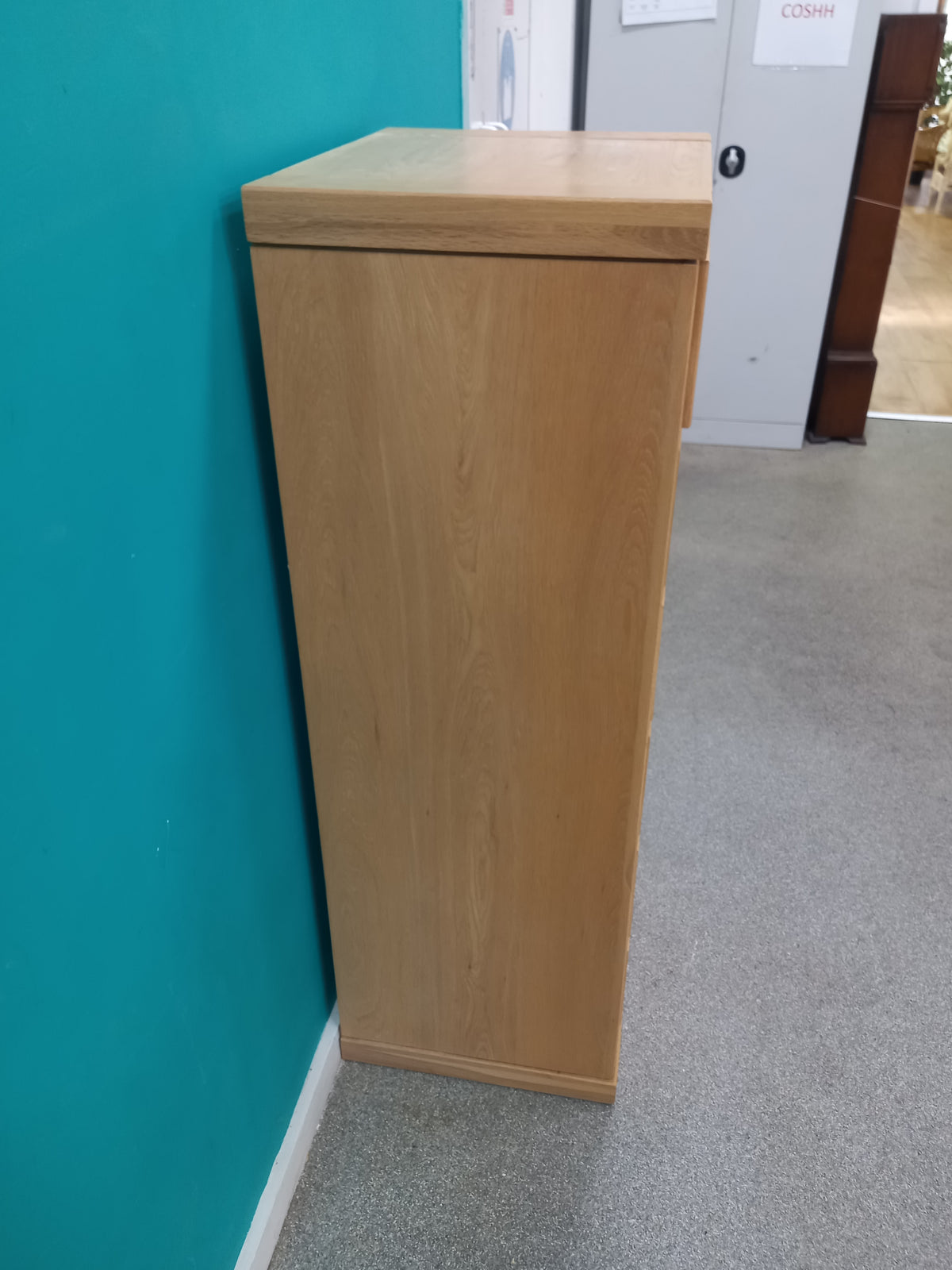 Chest of drawers (16092604)