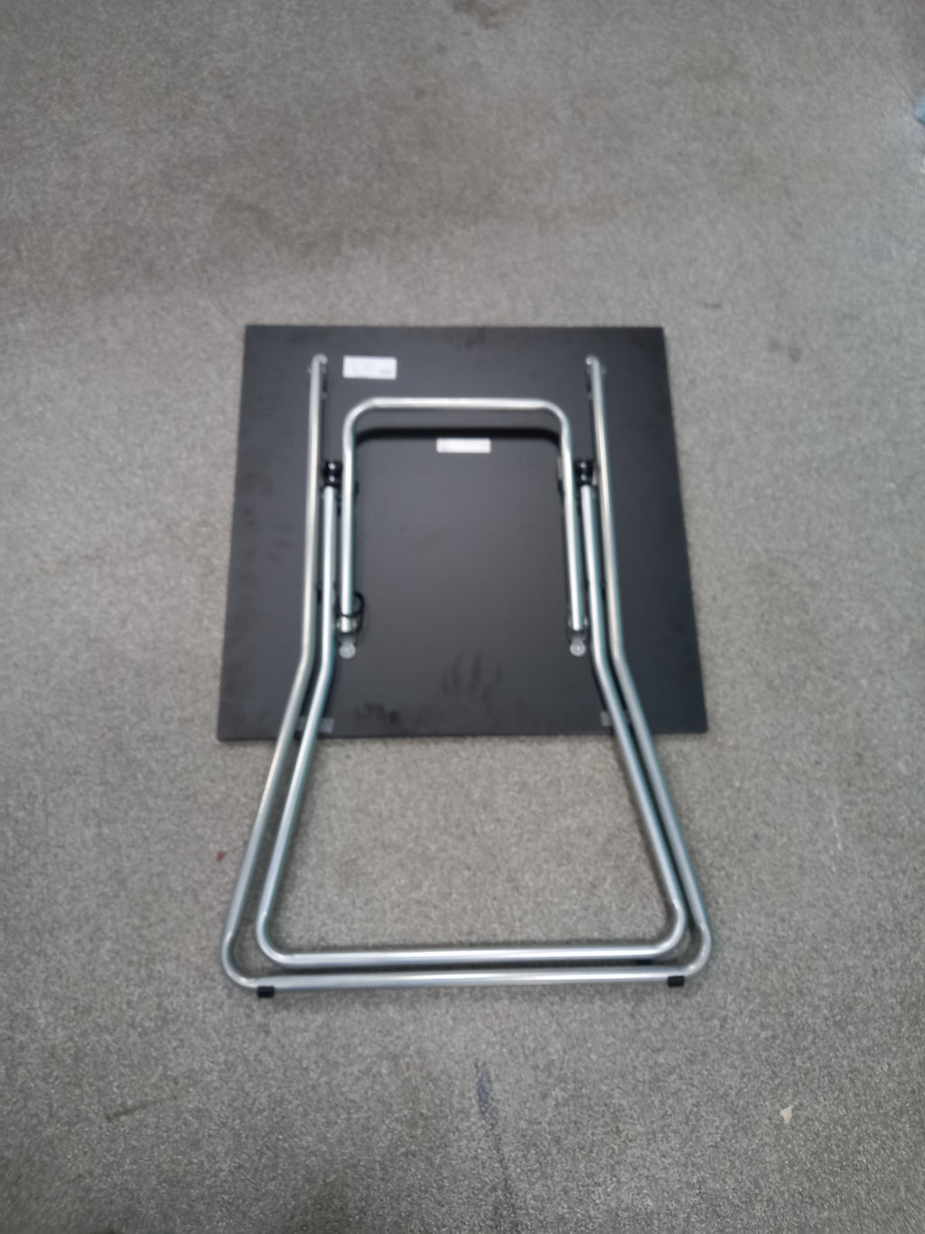 Ikea Table (03082604)