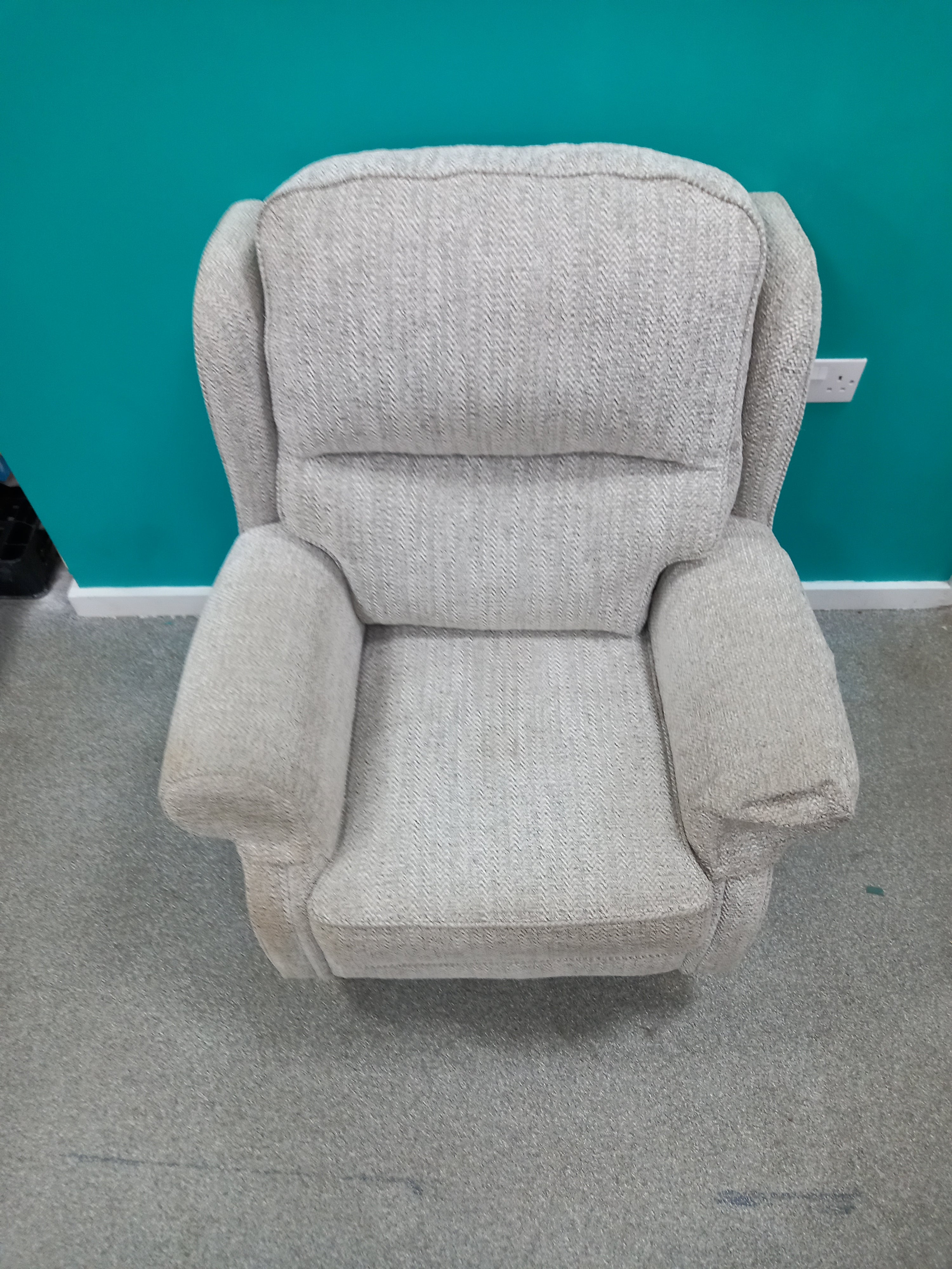 Armchair (26052603)