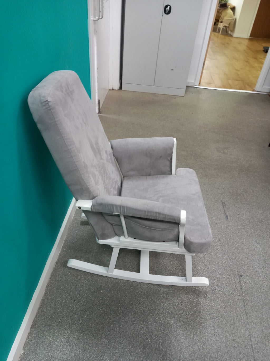 Rocking Chair (29062601)