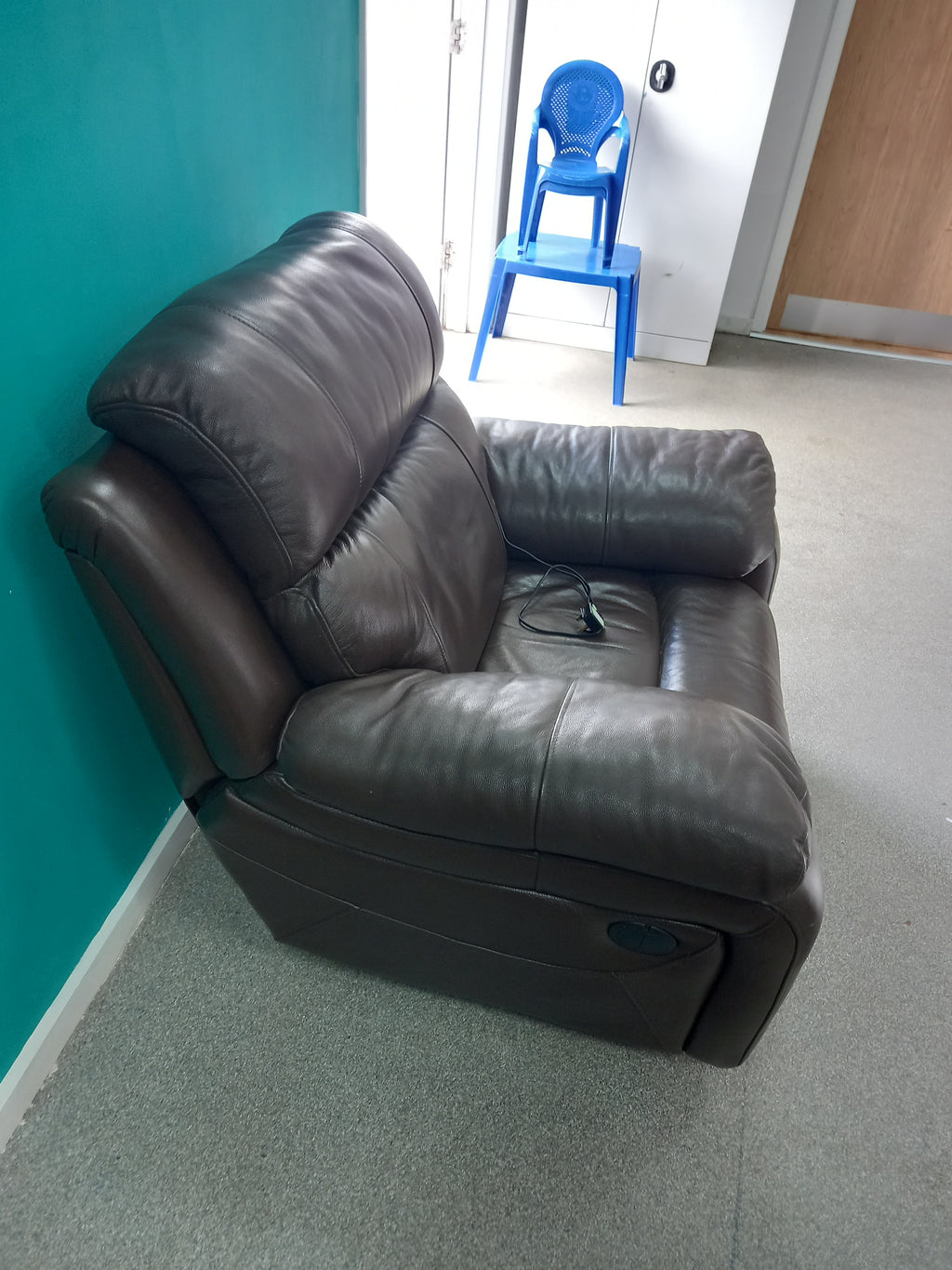 Electric Reclining Armchair (16062602) ga3994