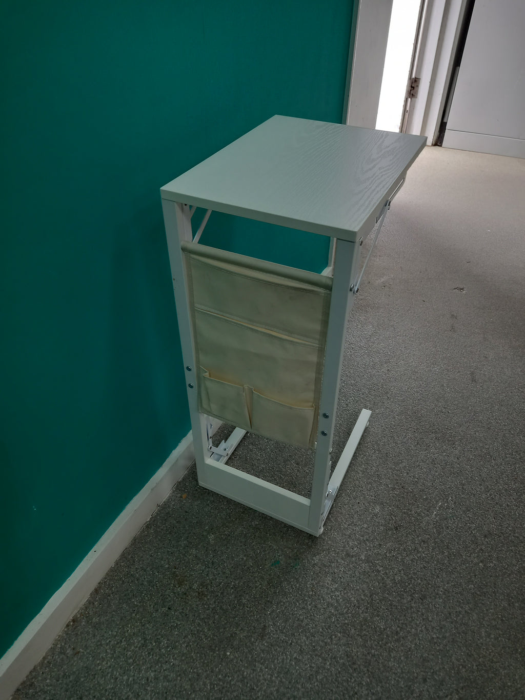 Folding Side Table (07052603)