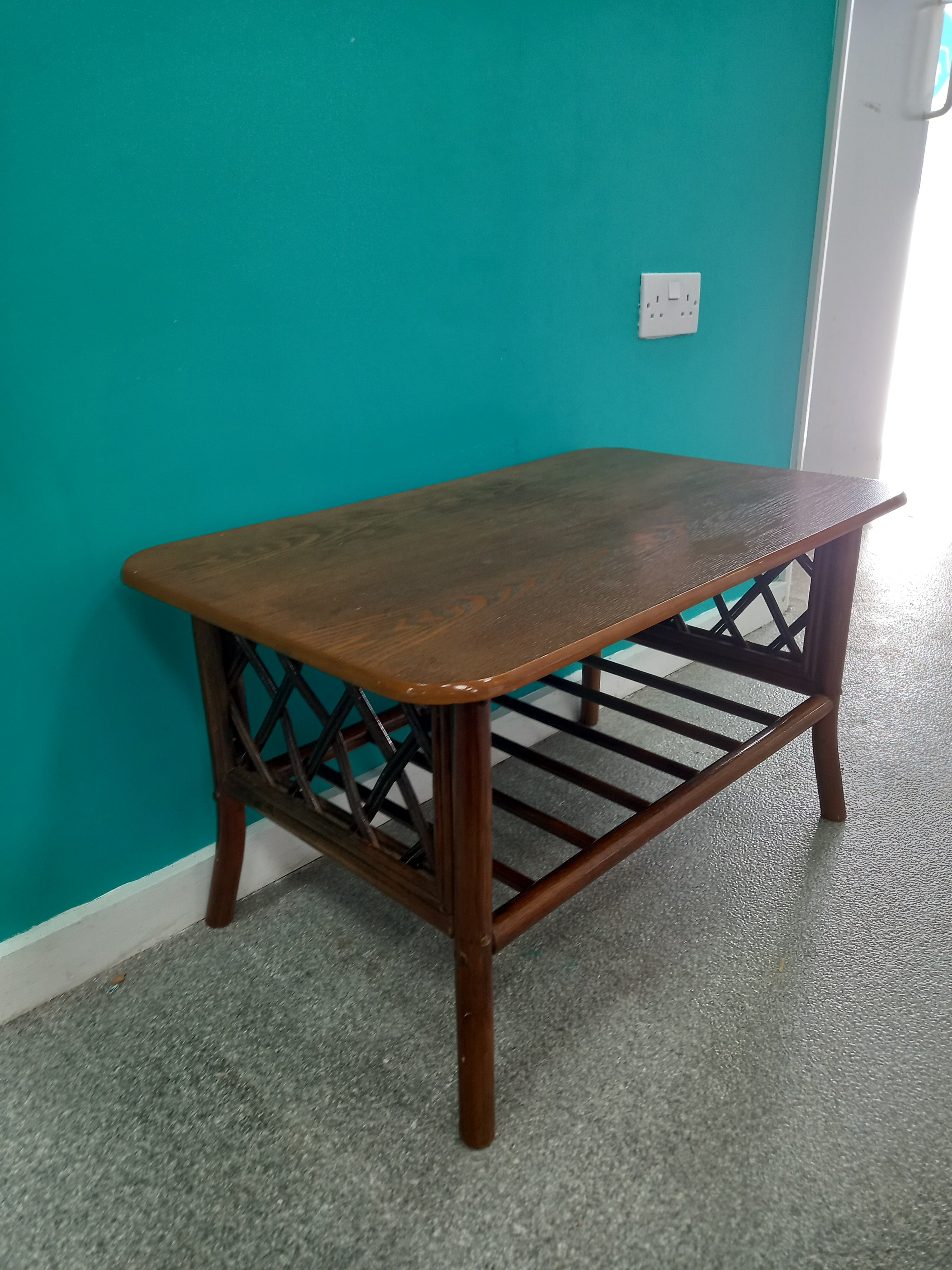 Coffee Table 10082608