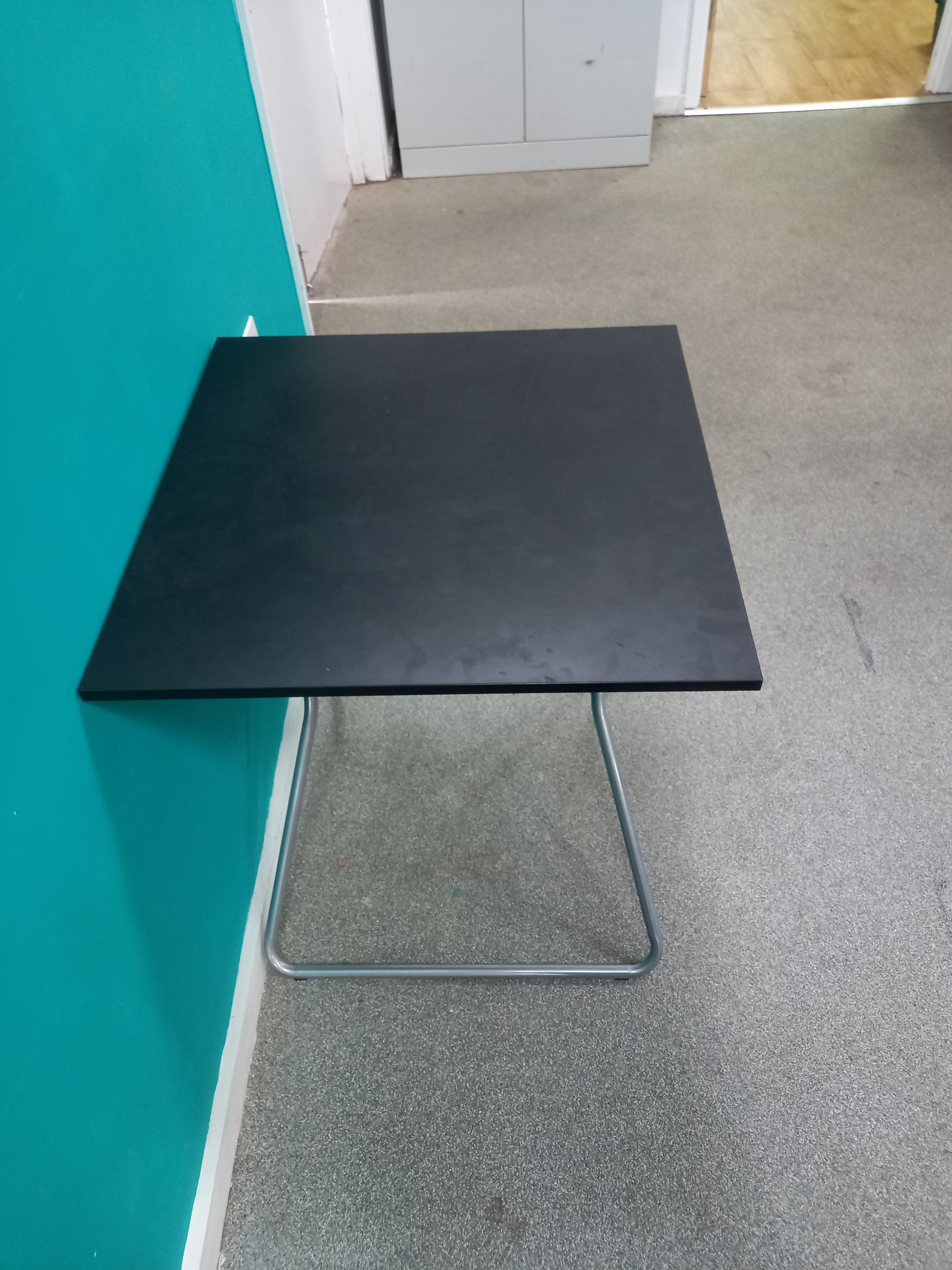 Ikea Table (03082604)