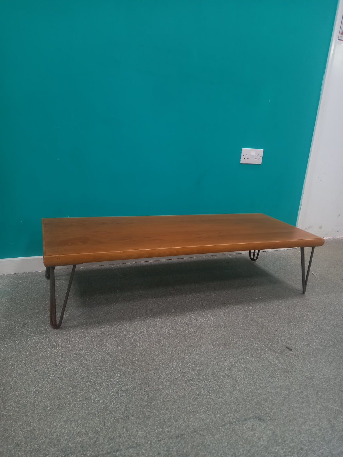Upcycled Coffee Table (05102603)