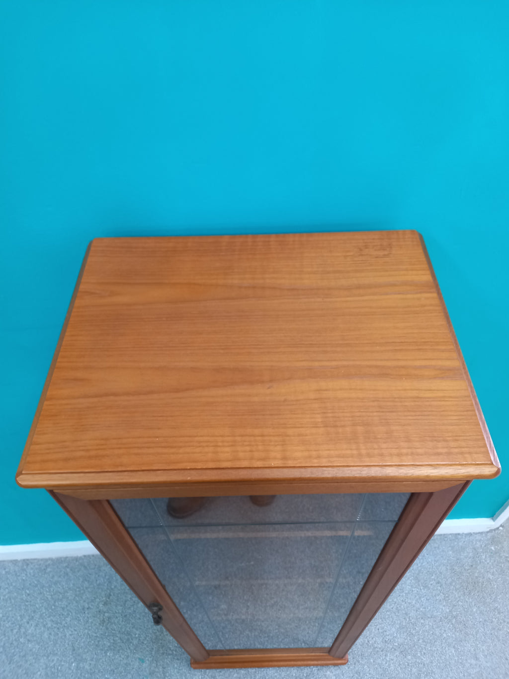 Display Cabinet (24072601)