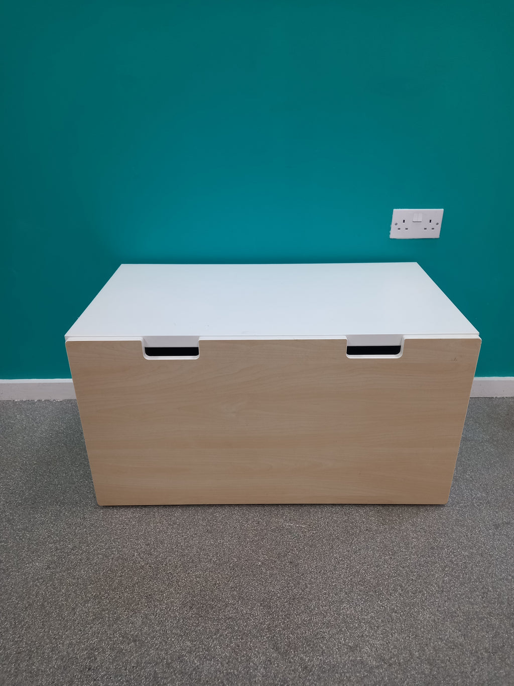 Storage/Blanket Box (29042601)
