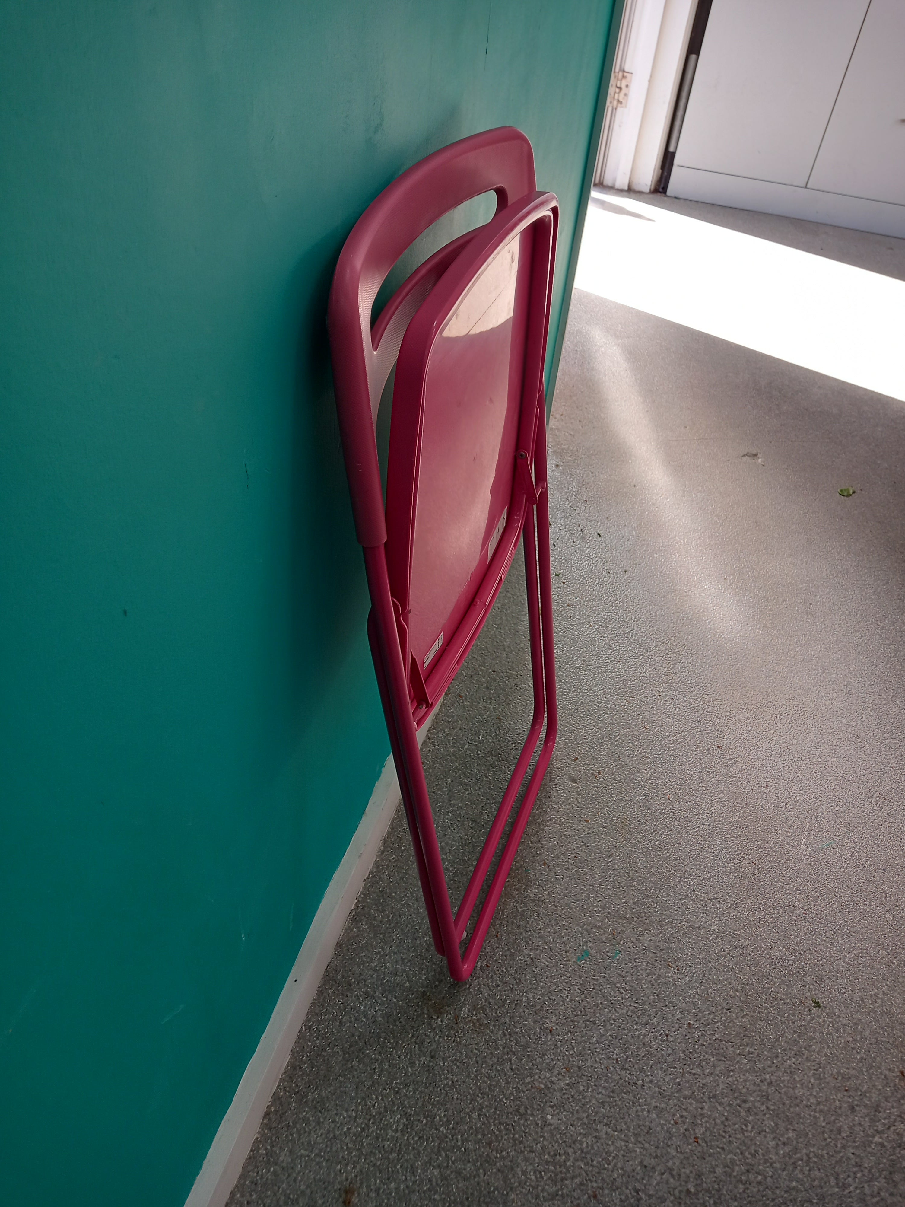 Folding Chair (29042607)