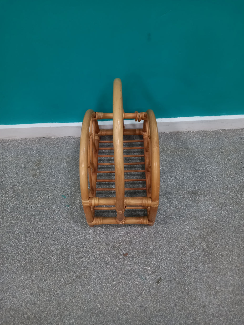 Magazine Rack (20072602)
