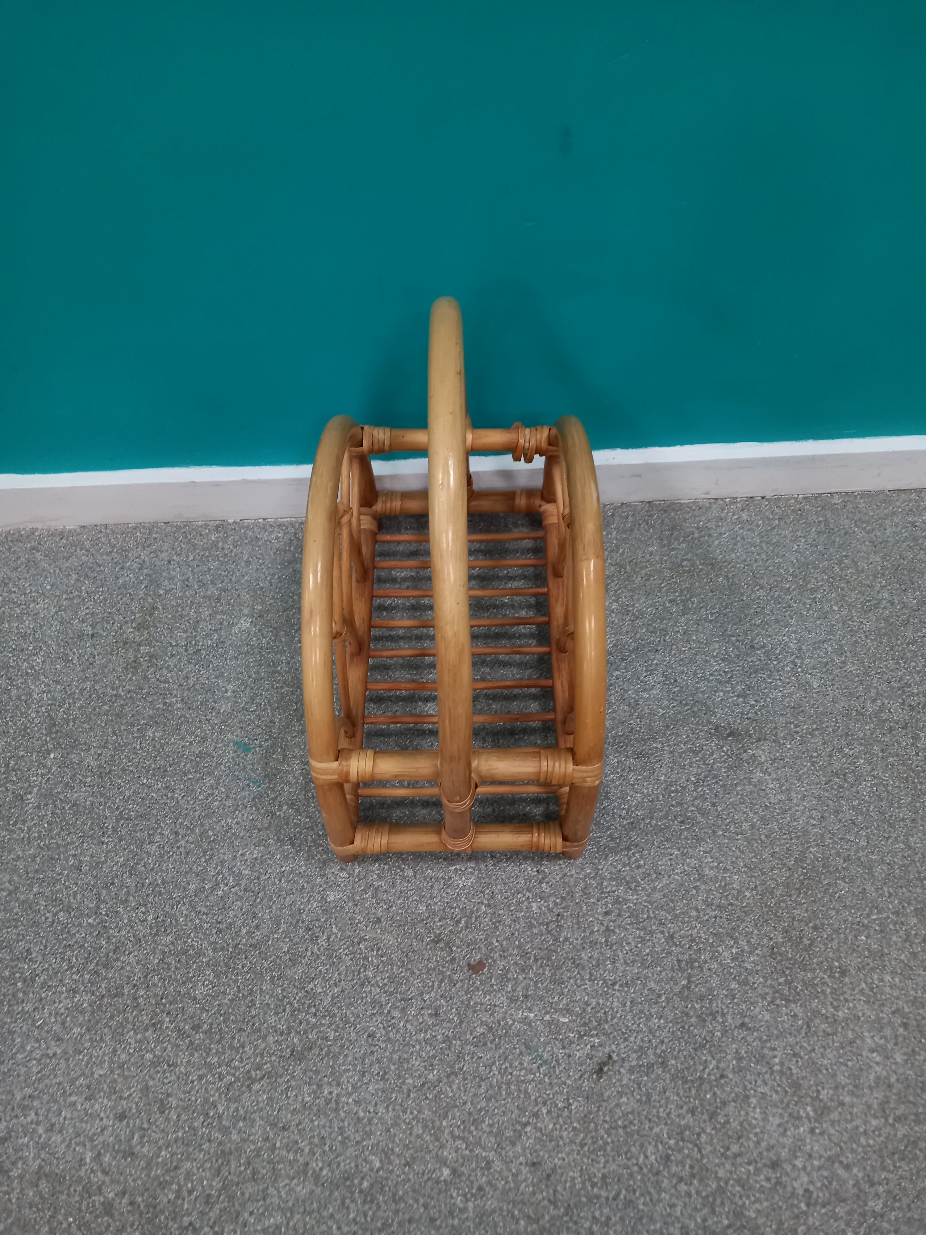 Magazine Rack (20072602)