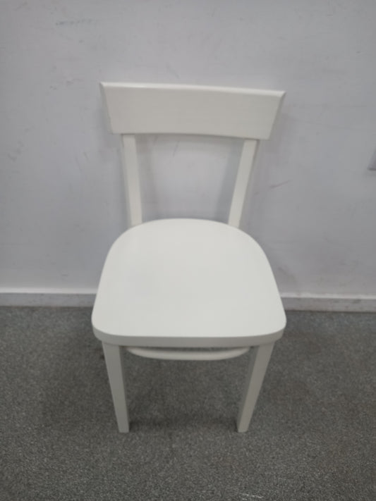 Chair (201003)