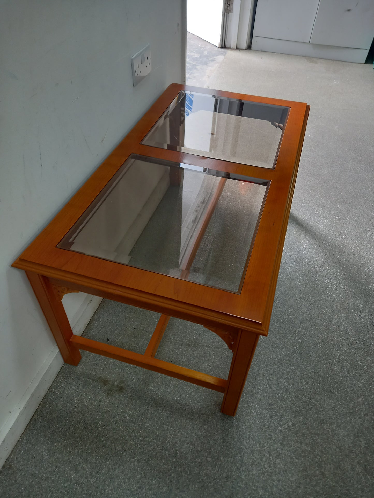 Glass Top Coffee Table (200803)