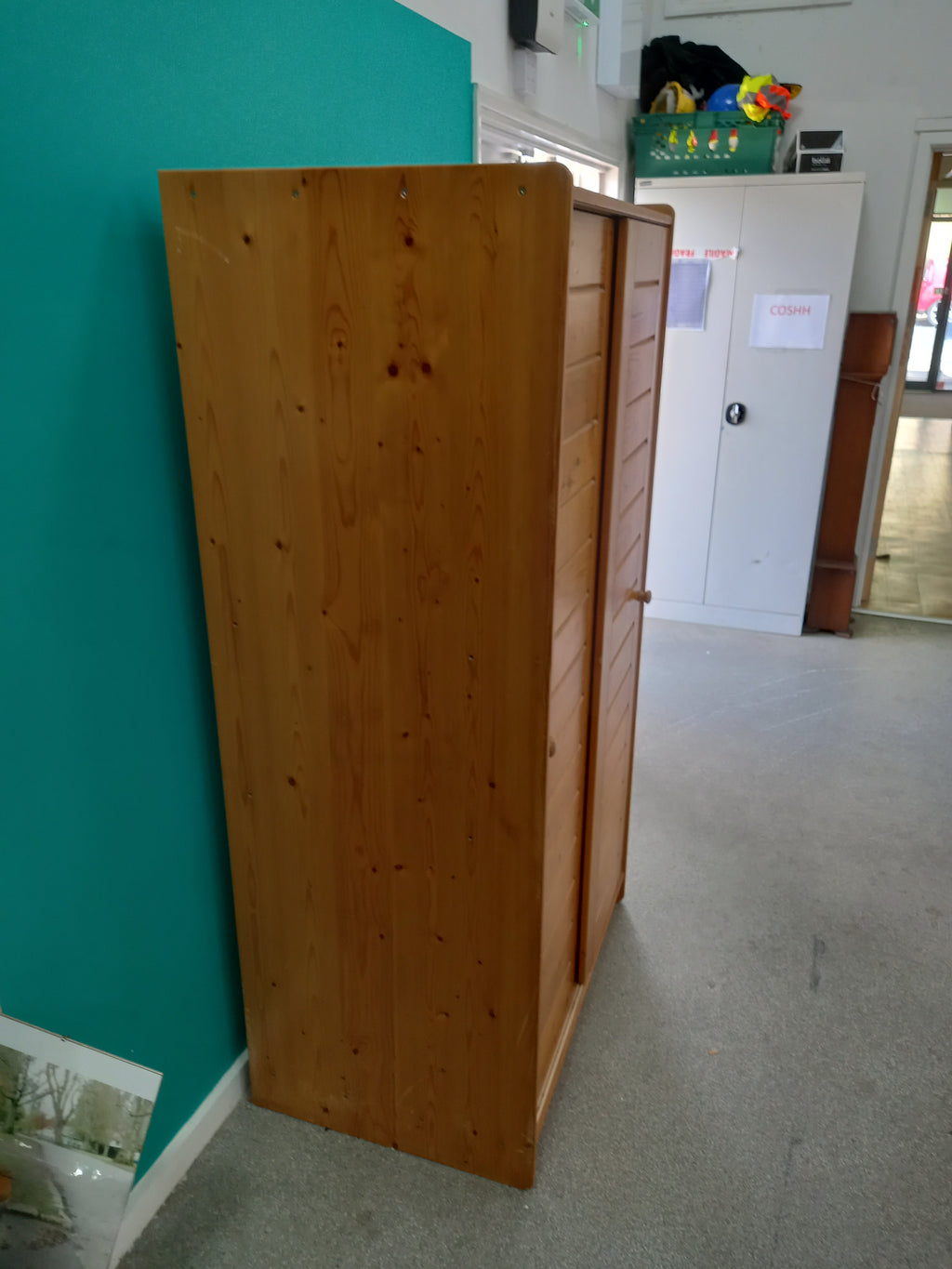 Wardrobe (10082603)