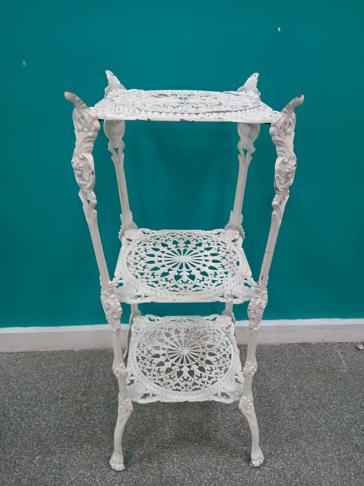 Plant Stand (21092603)