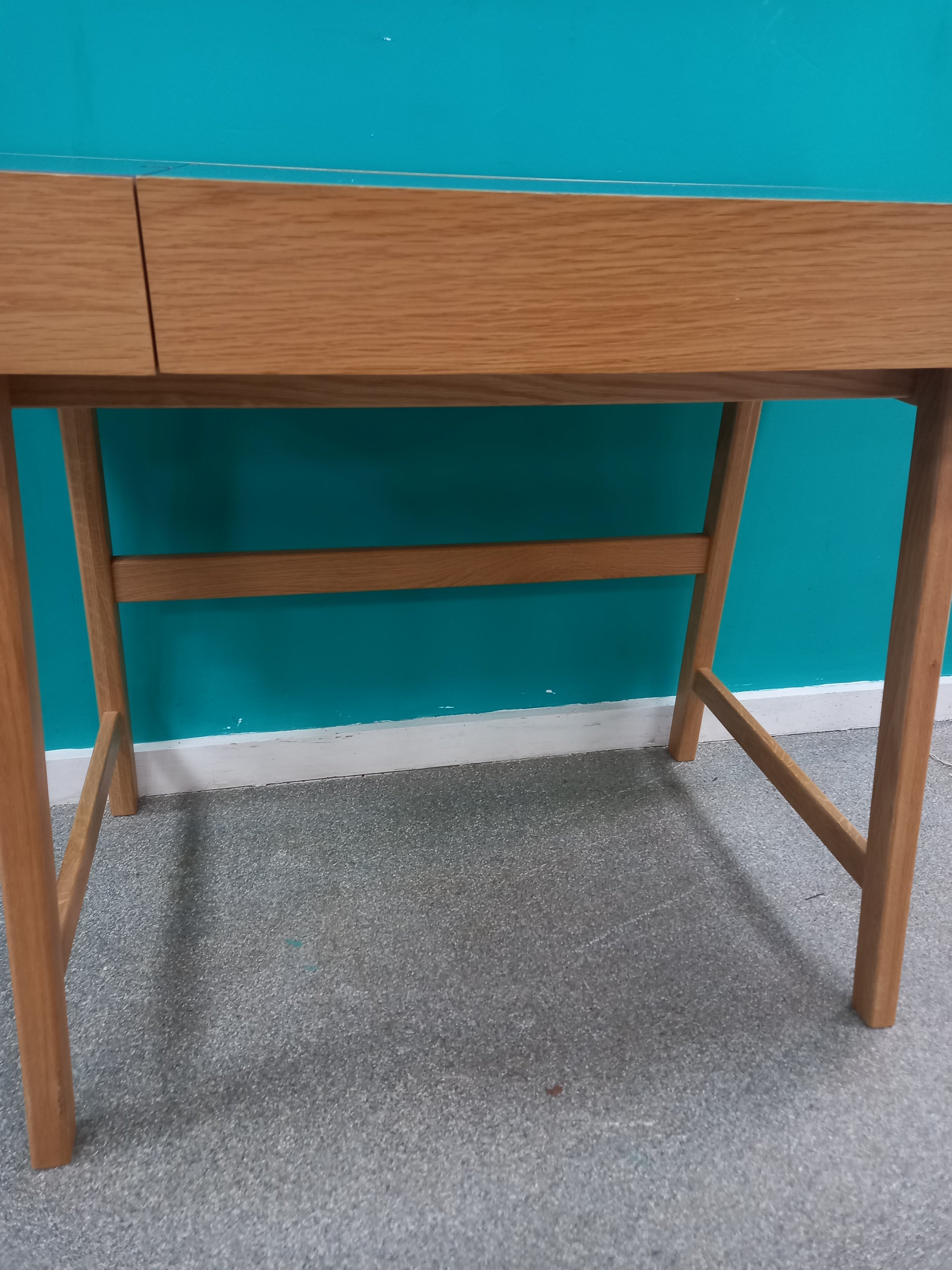 Desk 08072603