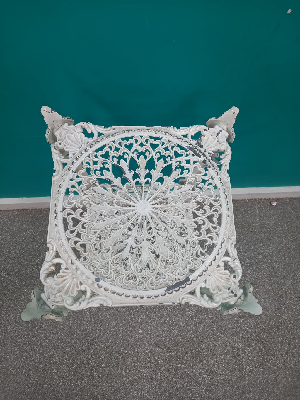 Plant Stand (21092603)