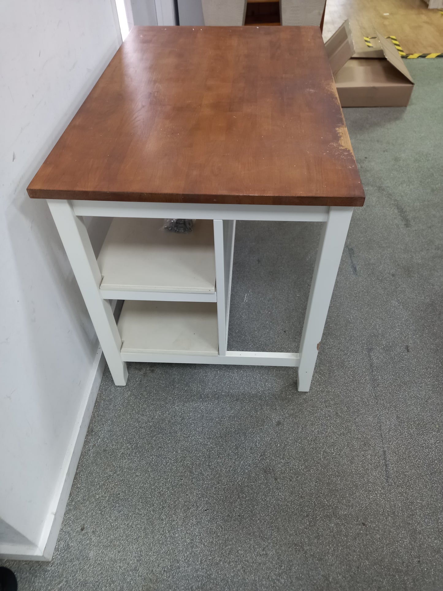Island Kitchen Table (260604)