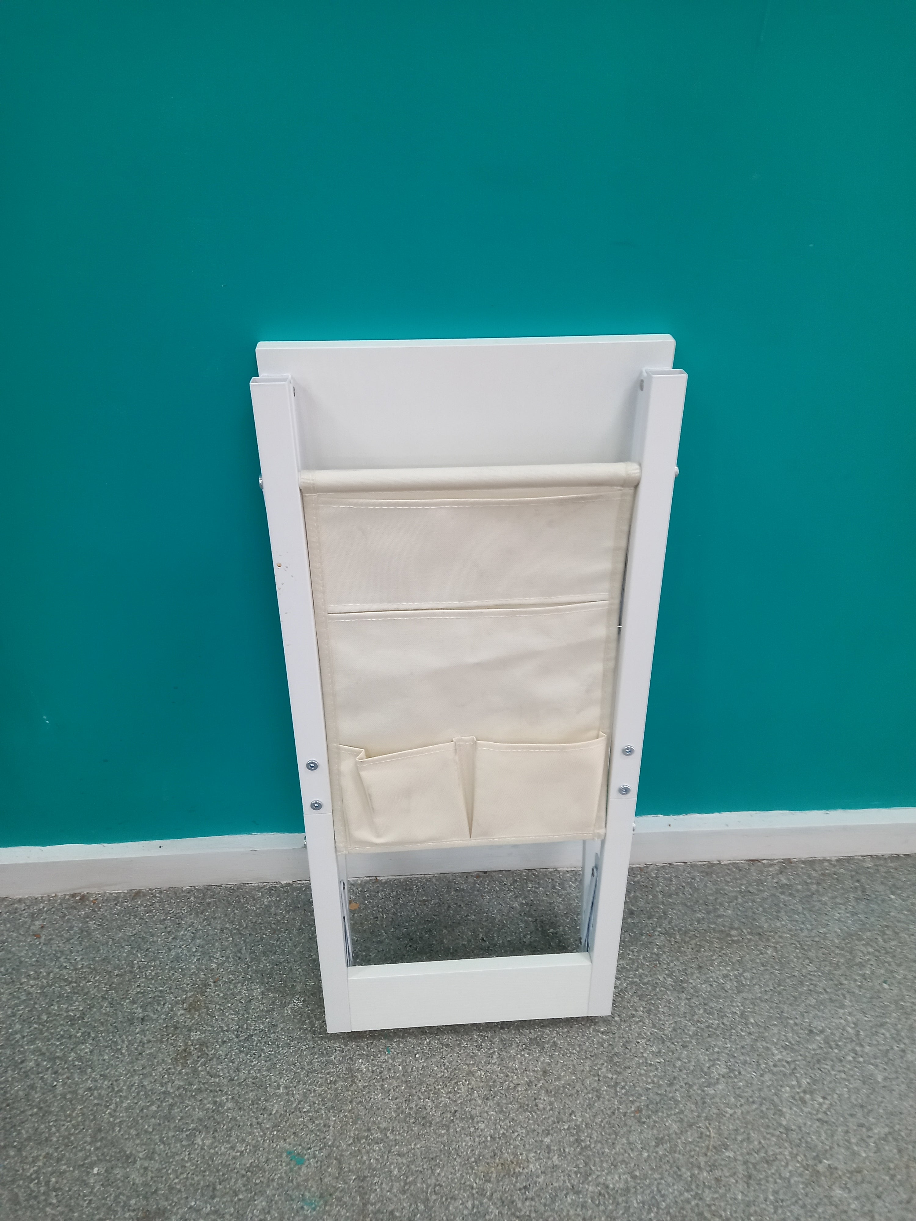 Folding Side Table (07052603)