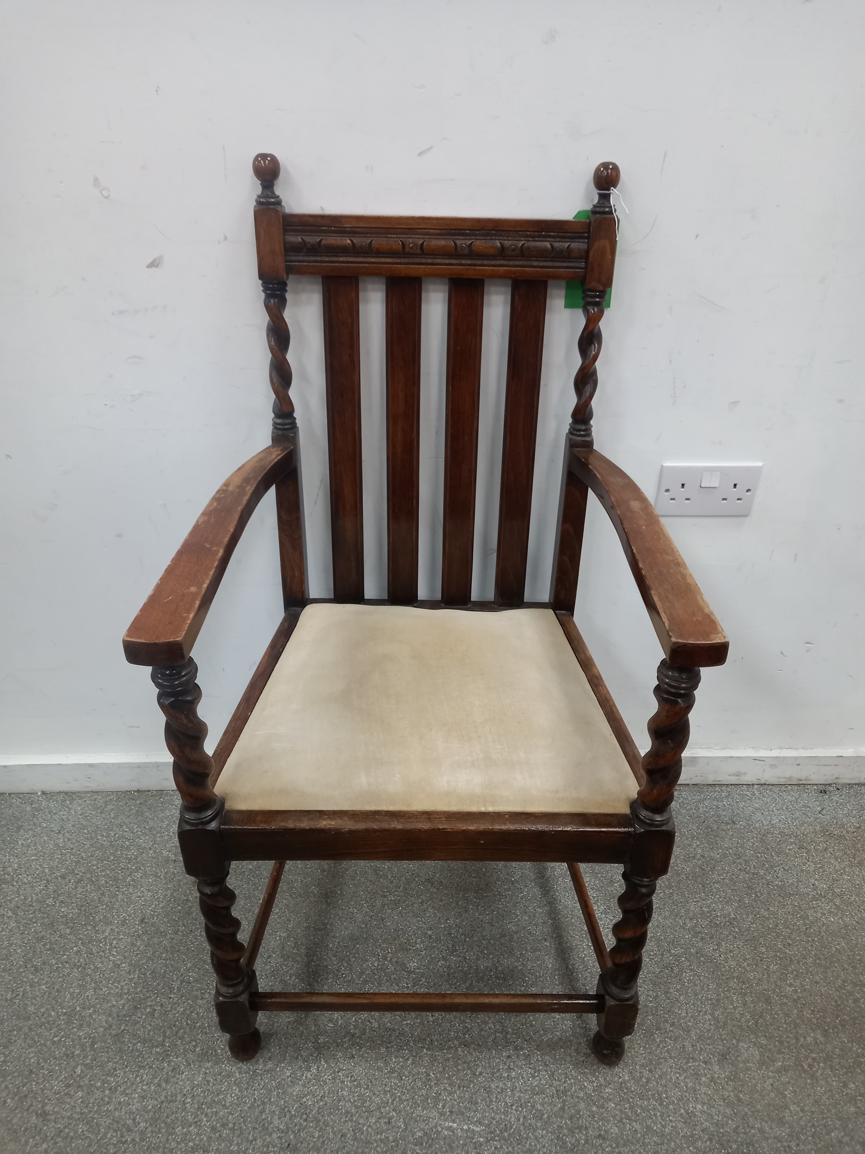 Farmhouse Chair (20022604)