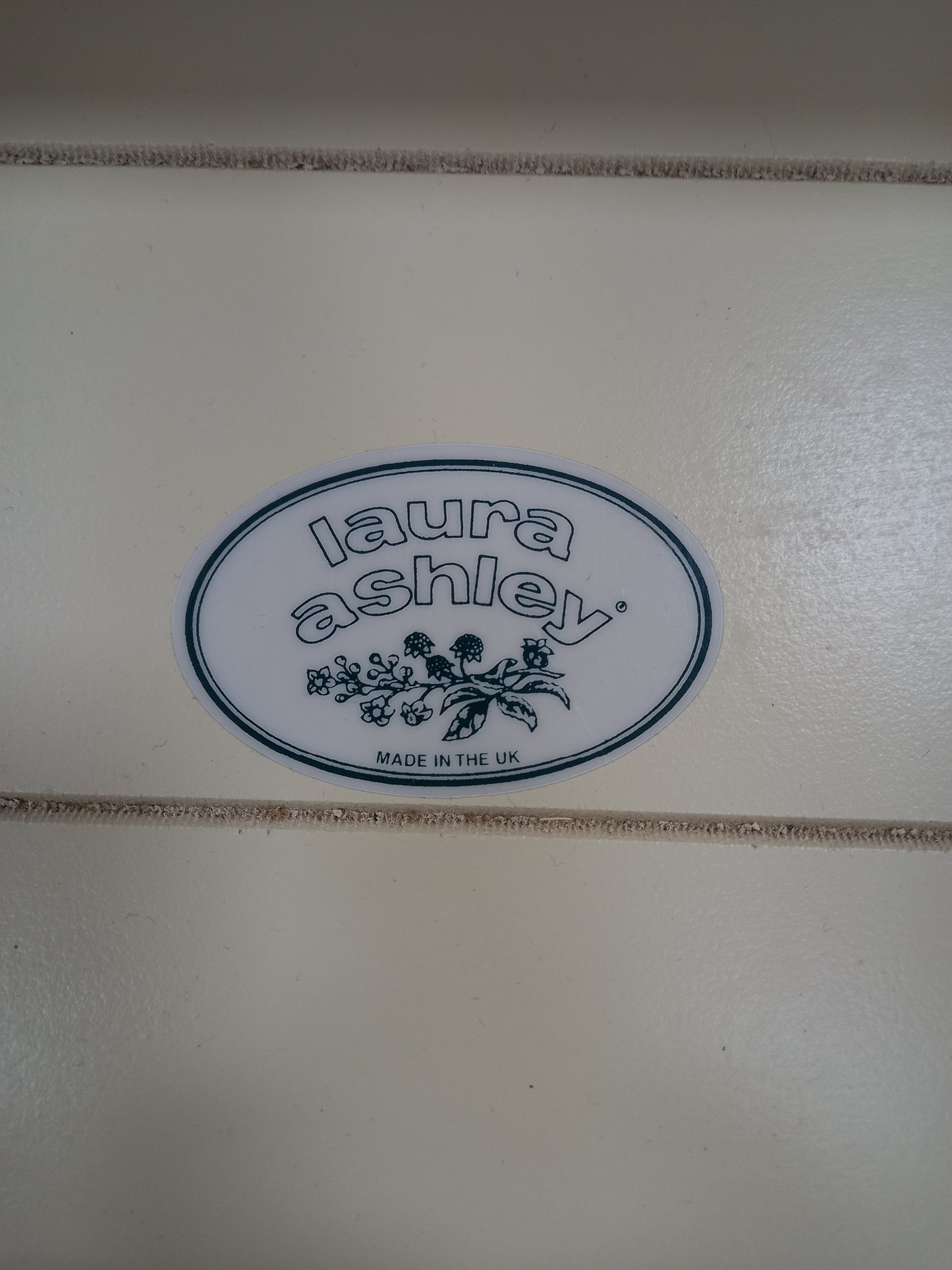 Laura Ashley Chest Of Drawers (13112501) site C ga3618