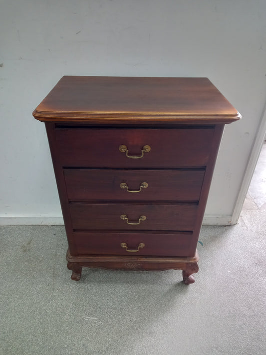 Chest Of Drawers (200801)