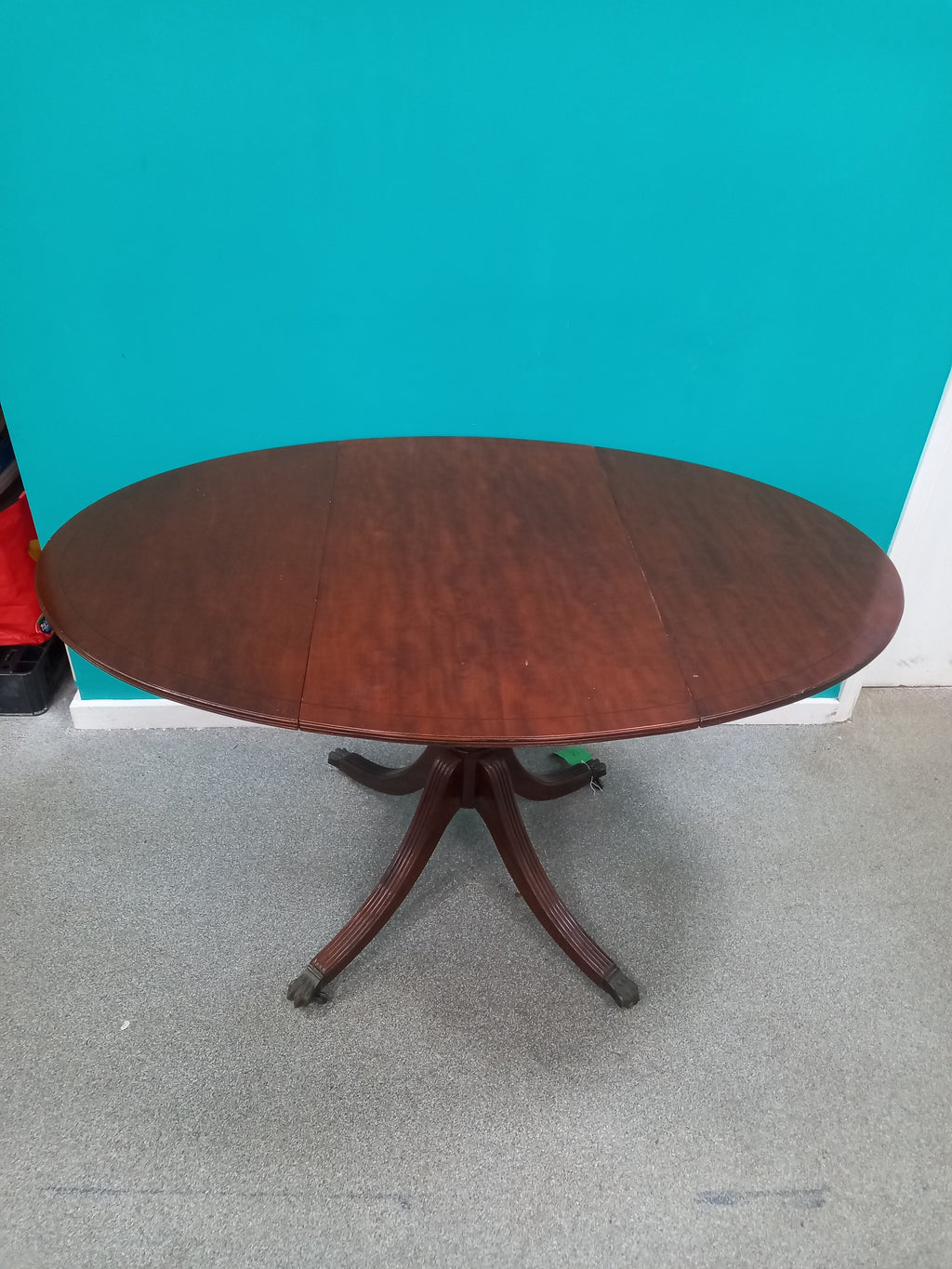 Dropleaf Table (30102512)